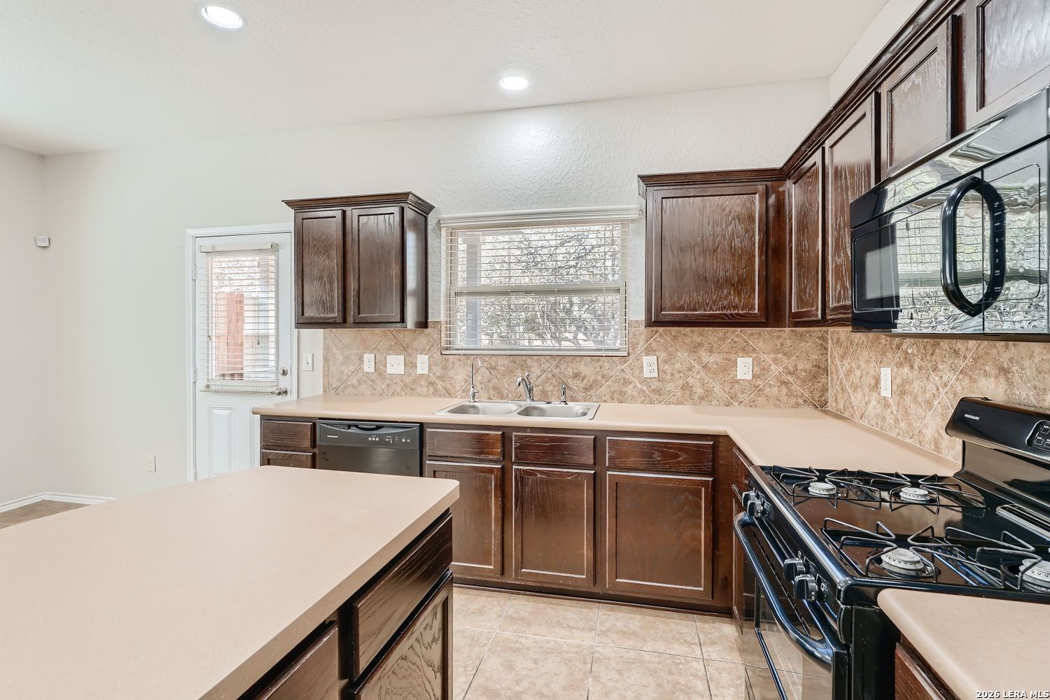 427 Unicorn Ranch San Antonio TX 78245