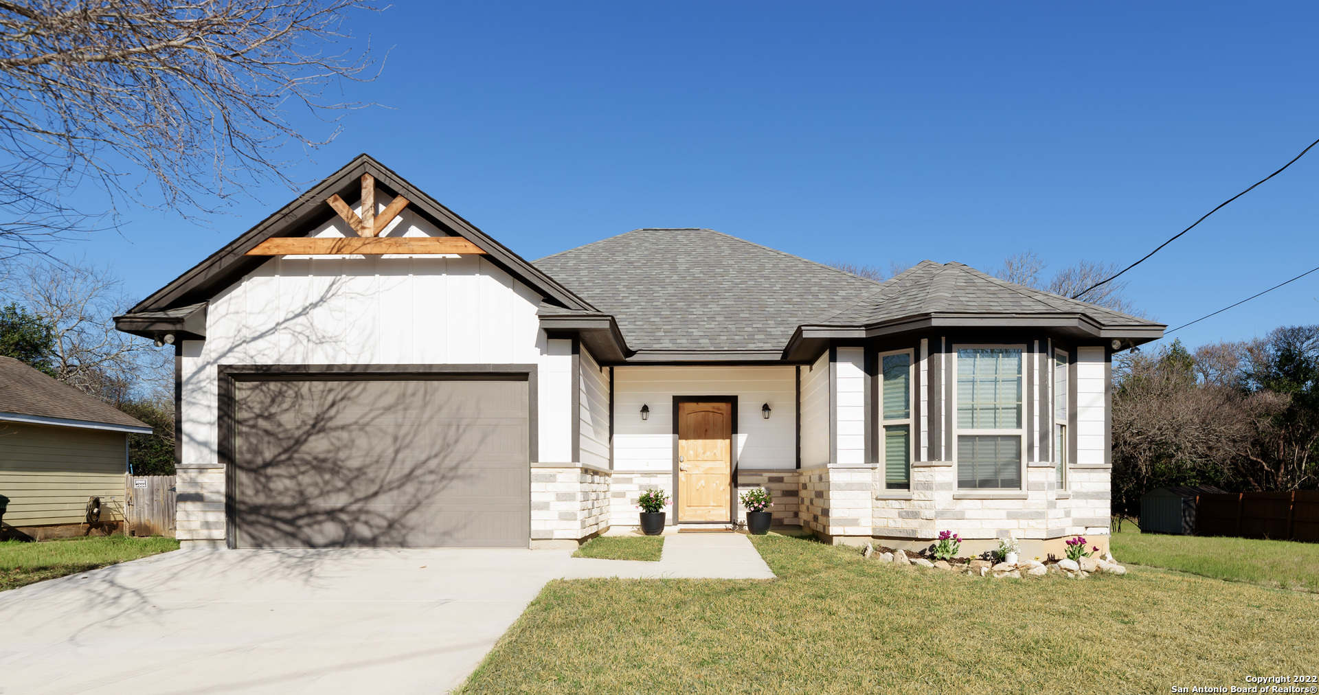 1022 Gravel Street San Marcos TX 78666