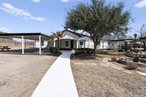 670 Quail Run Lytle TX 78052