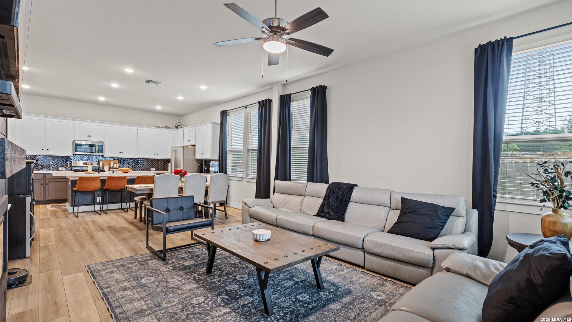21114 Chestnut Cove San Antonio TX 78266