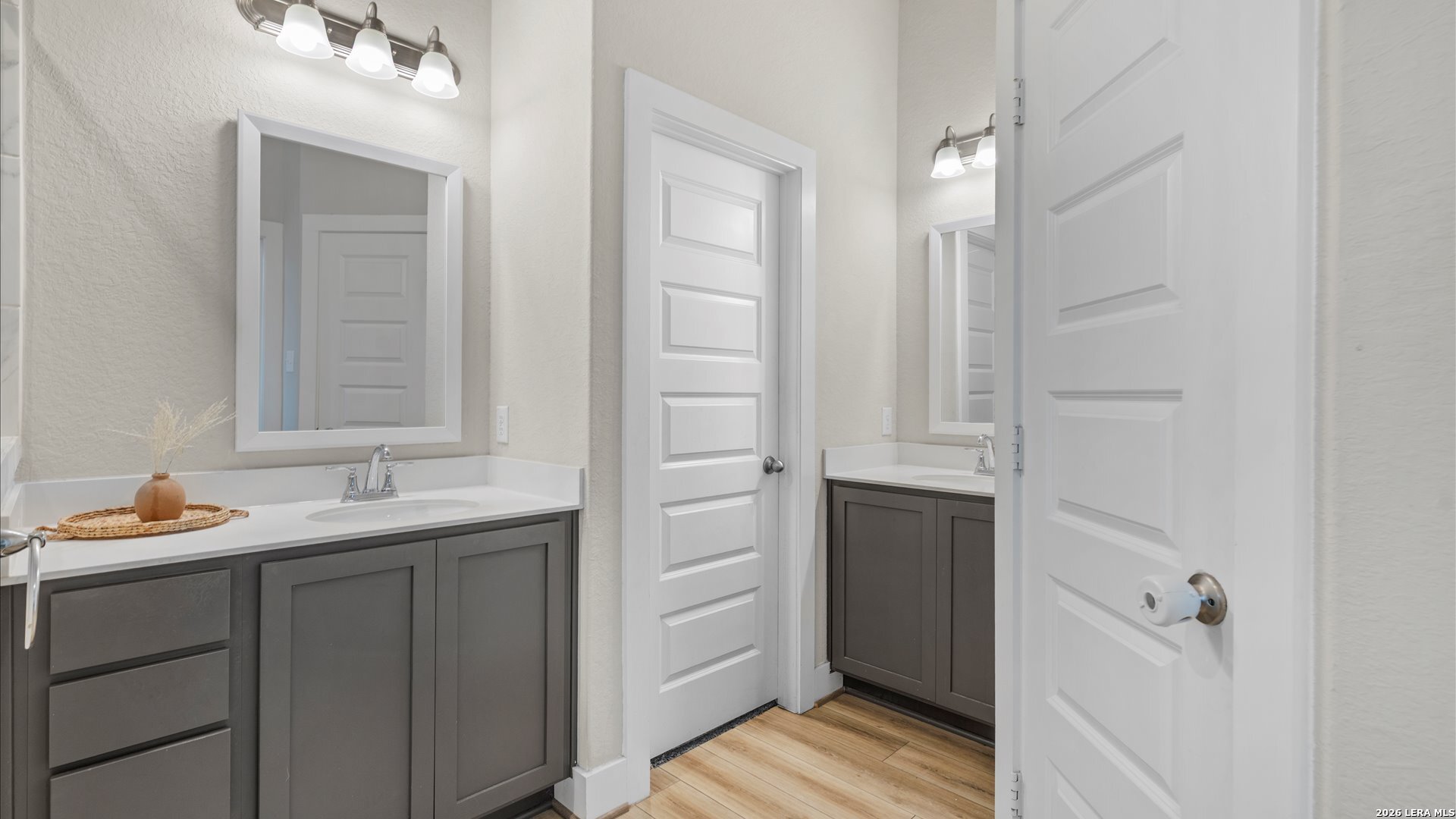 21114 Chestnut Cove San Antonio TX 78266