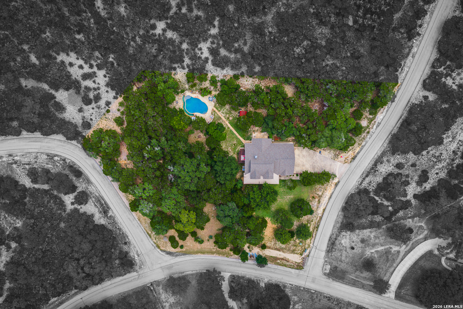 119 Private Road 1738 Mico TX 78056
