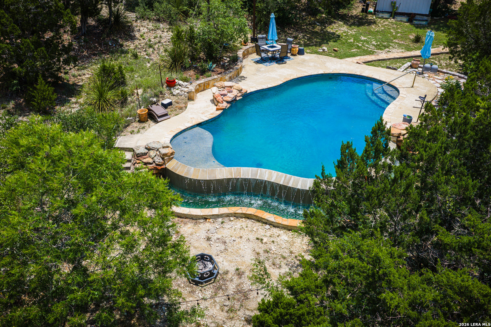 119 Private Road 1738 Mico TX 78056