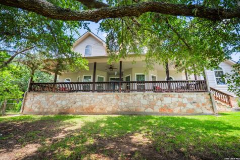 119 Private Road 1738 Mico TX 78056