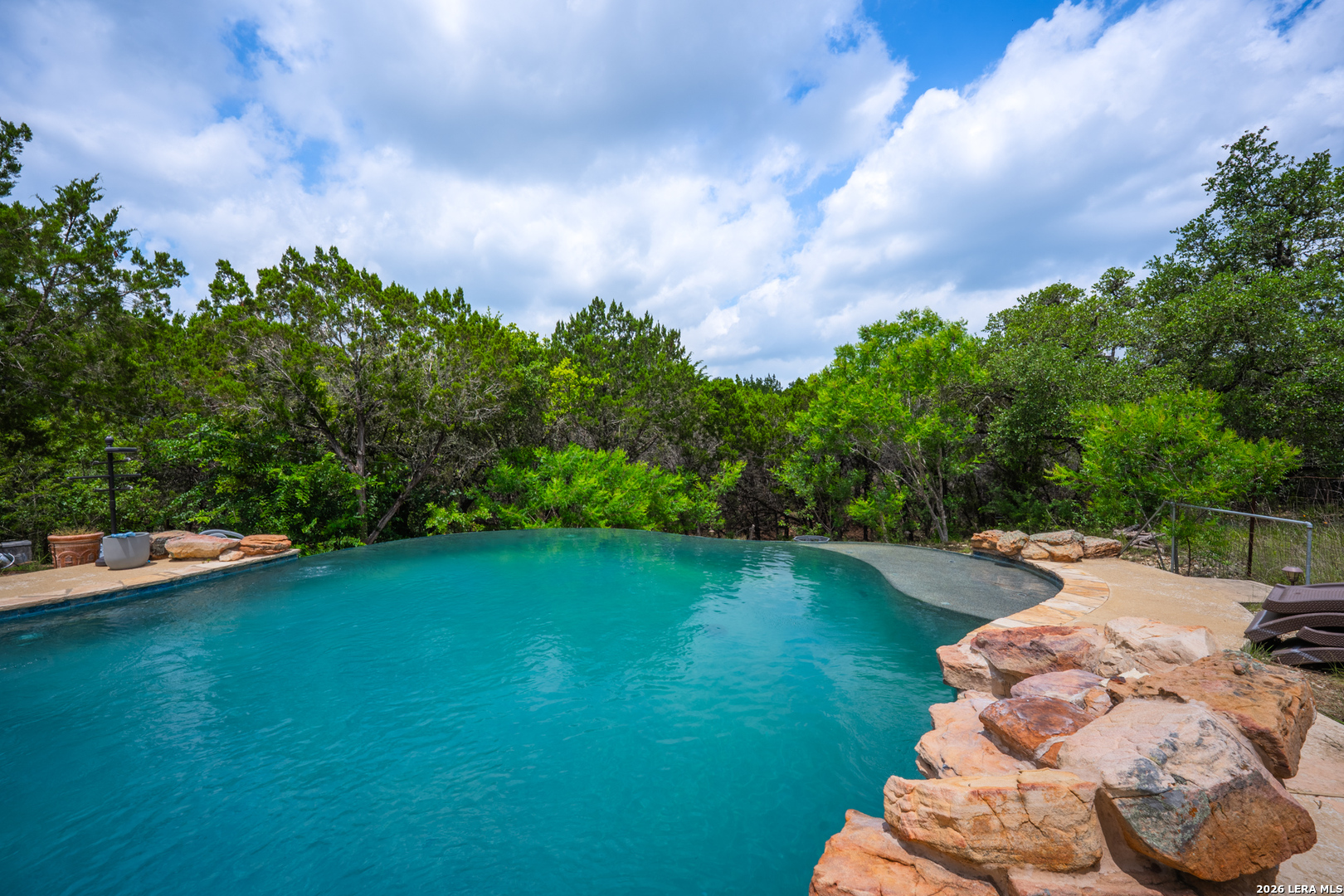 119 Private Road 1738 Mico TX 78056