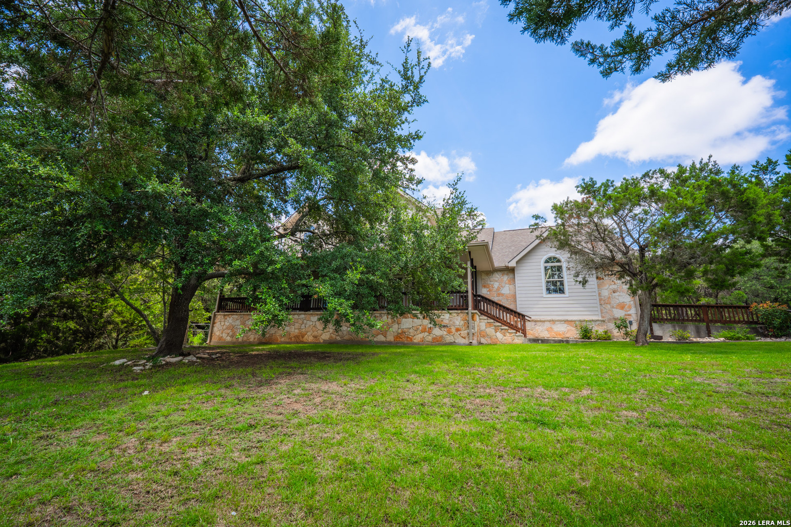 119 Private Road 1738 Mico TX 78056
