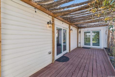 130 Crofton Avenue San Antonio TX 78210
