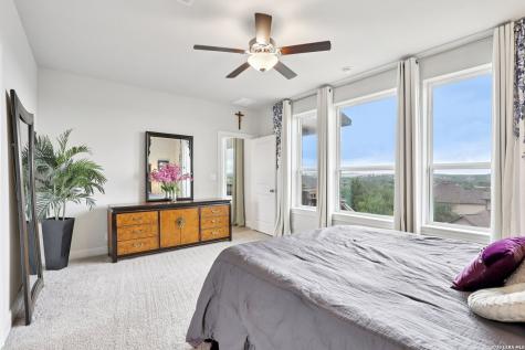 25330 Donahue San Antonio TX 78255