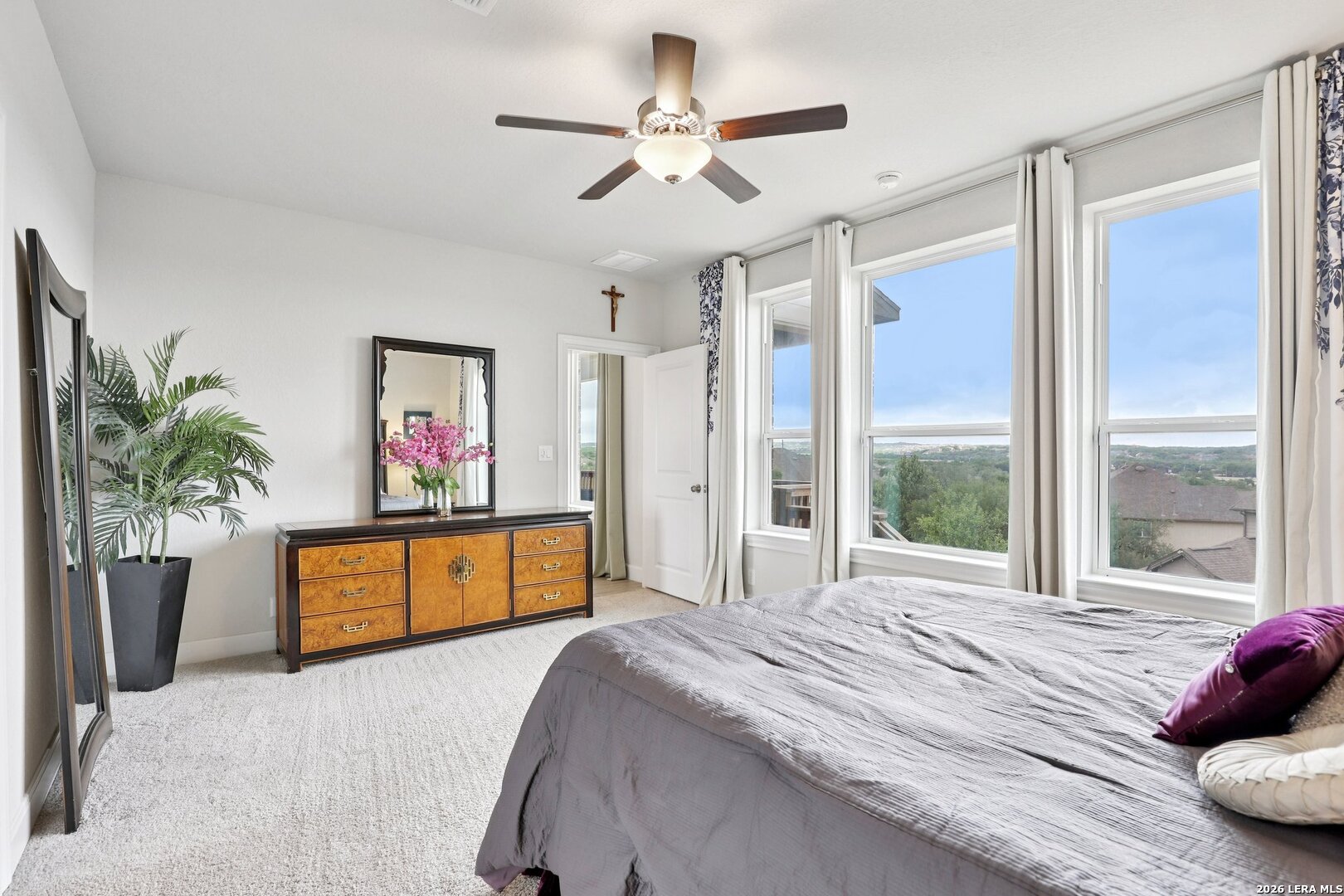 25330 Donahue San Antonio TX 78255