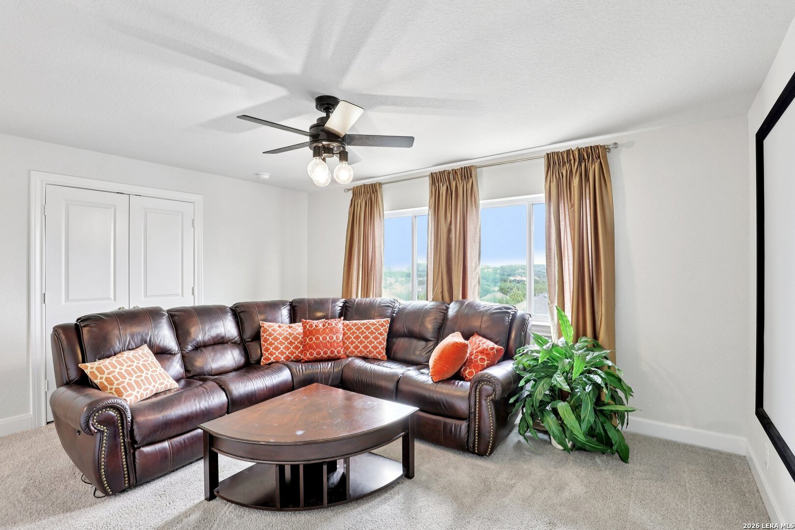 25330 Donahue San Antonio TX 78255
