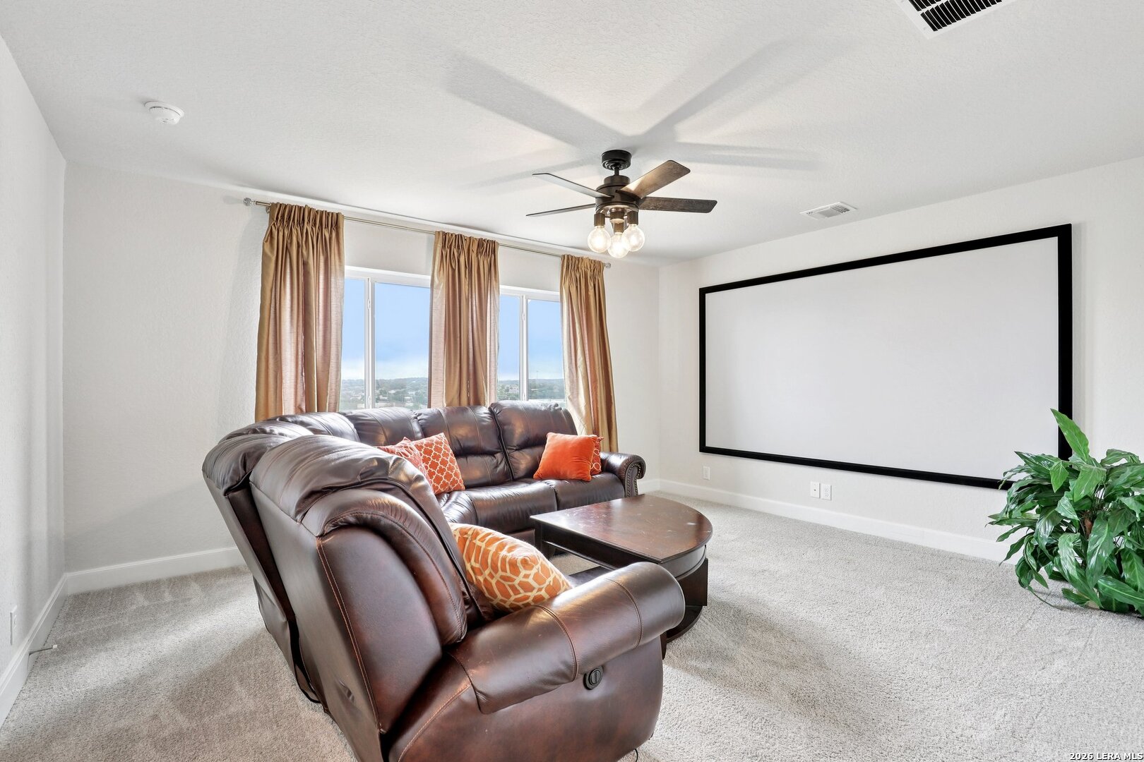 25330 Donahue San Antonio TX 78255