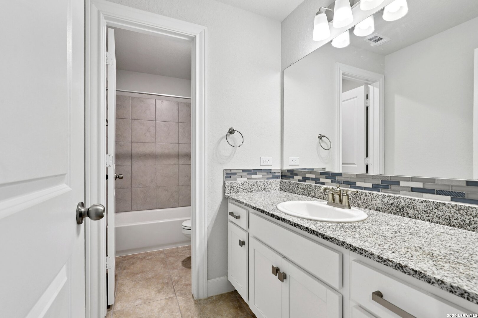 25330 Donahue San Antonio TX 78255