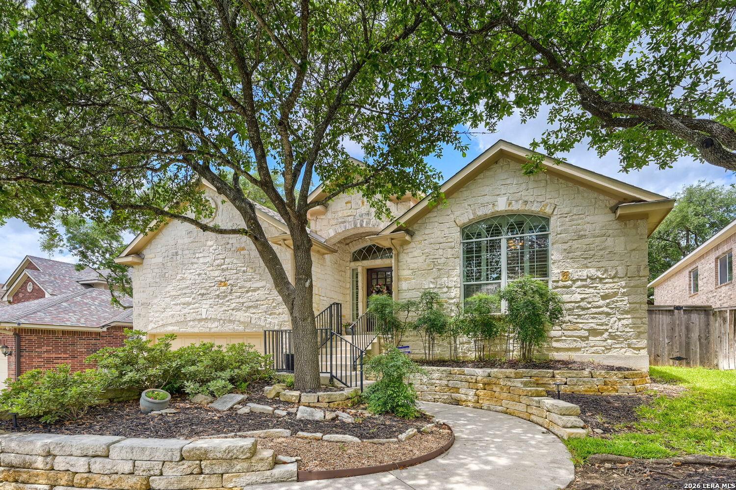 18647 Rogers Glen San Antonio TX 78258