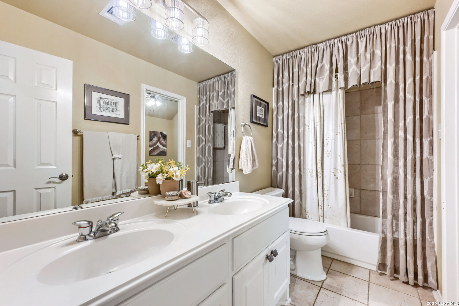 18647 Rogers Glen San Antonio TX 78258