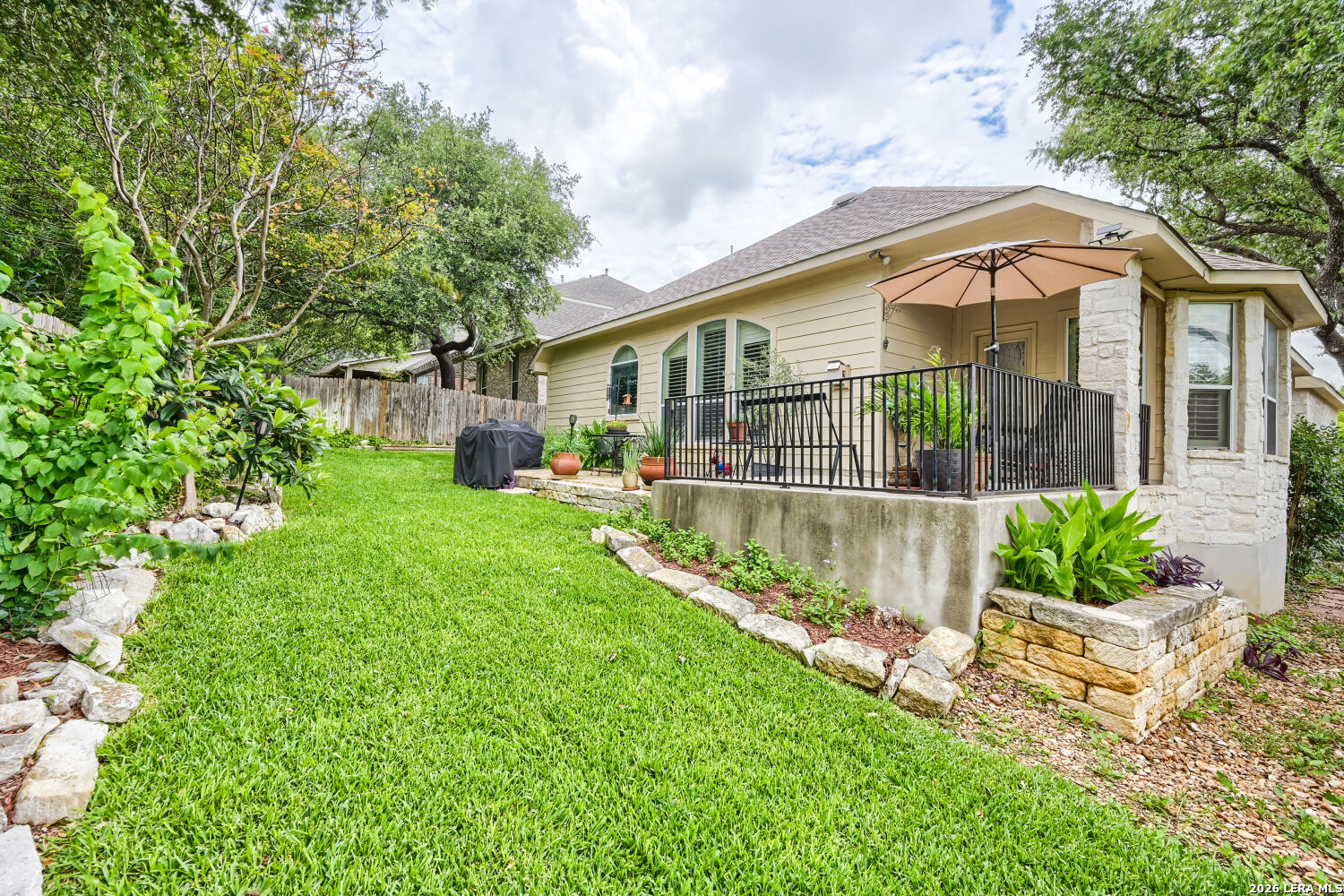 18647 Rogers Glen San Antonio TX 78258