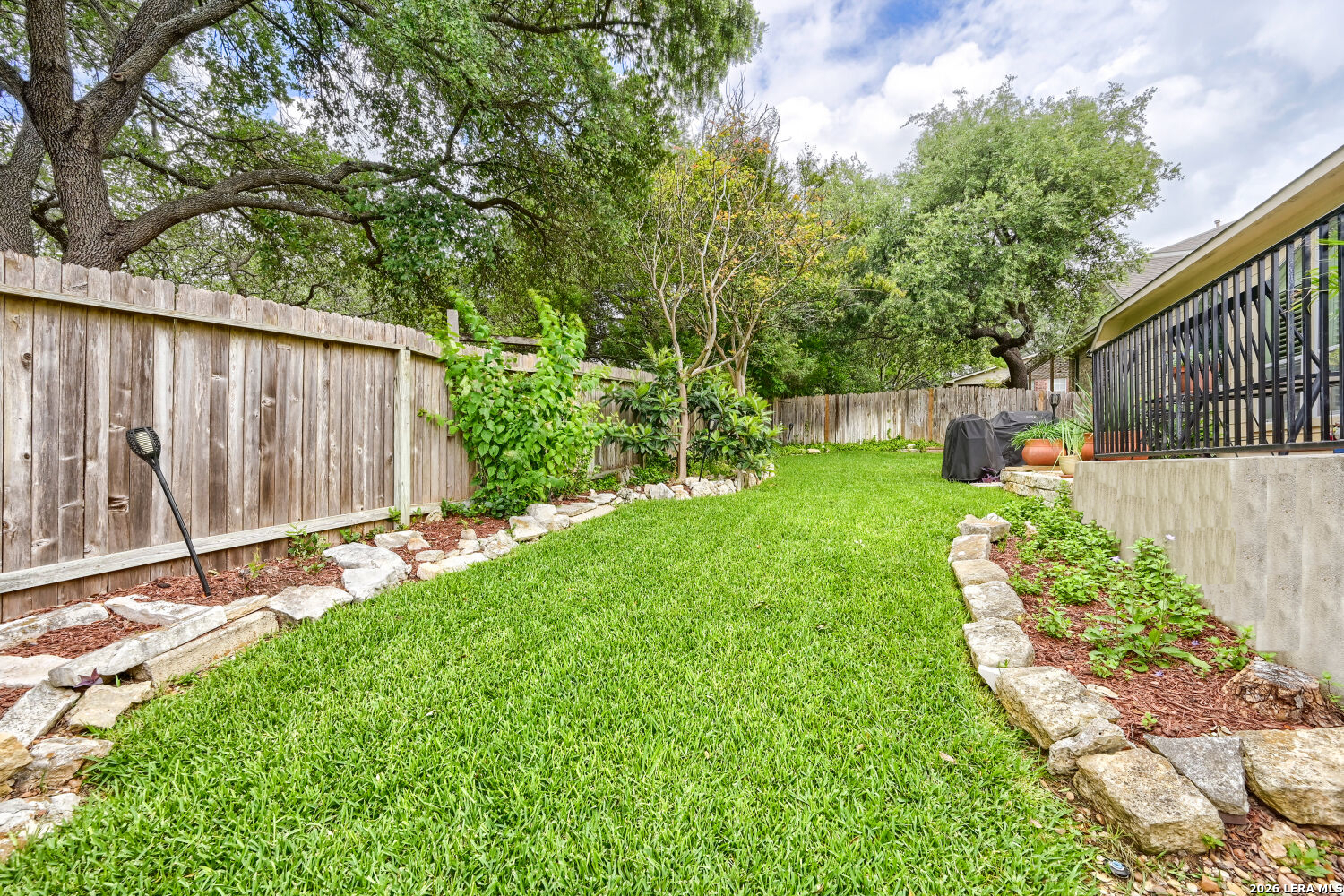 18647 Rogers Glen San Antonio TX 78258