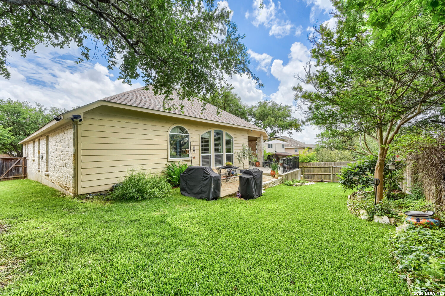 18647 Rogers Glen San Antonio TX 78258