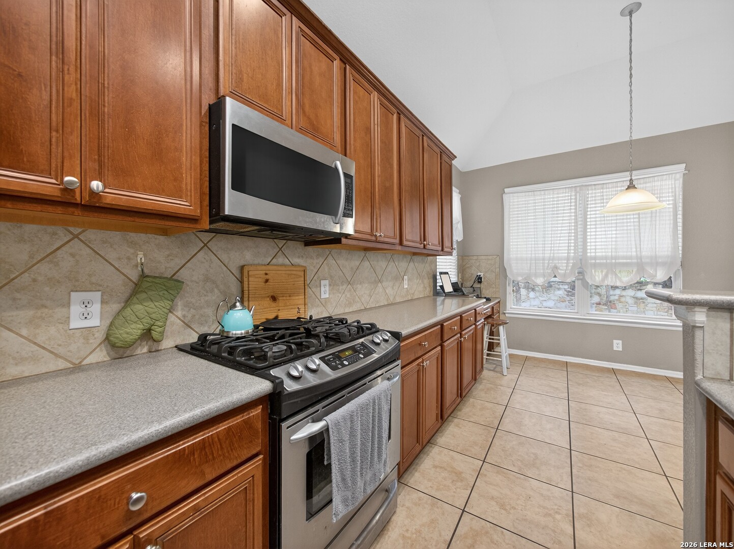 4307 James Bowie San Antonio TX 78253
