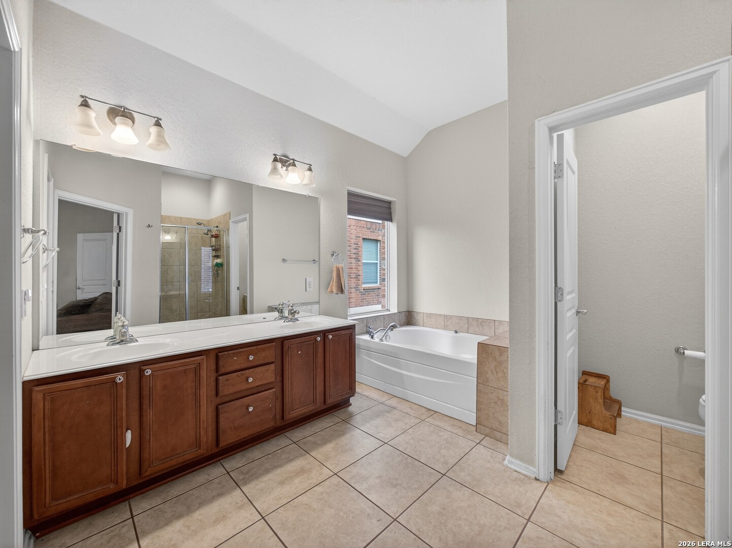 4307 James Bowie San Antonio TX 78253