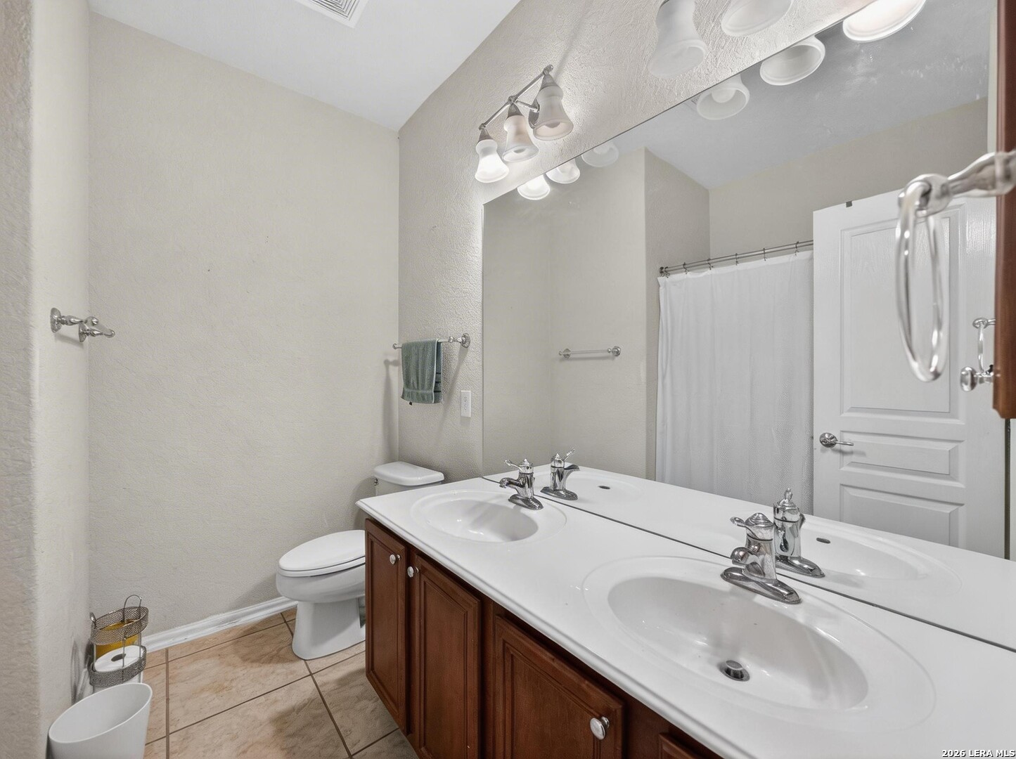 4307 James Bowie San Antonio TX 78253