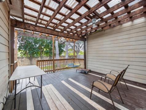 4307 James Bowie San Antonio TX 78253