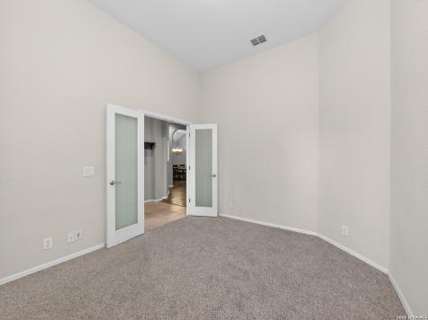 4307 James Bowie San Antonio TX 78253