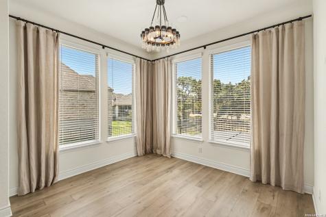 214 Vizcaya Boerne TX 78006