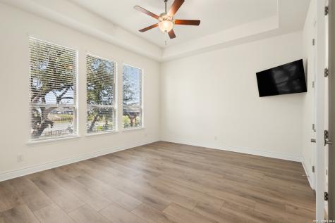 214 Vizcaya Boerne TX 78006