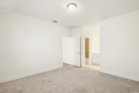 214 Vizcaya Boerne TX 78006