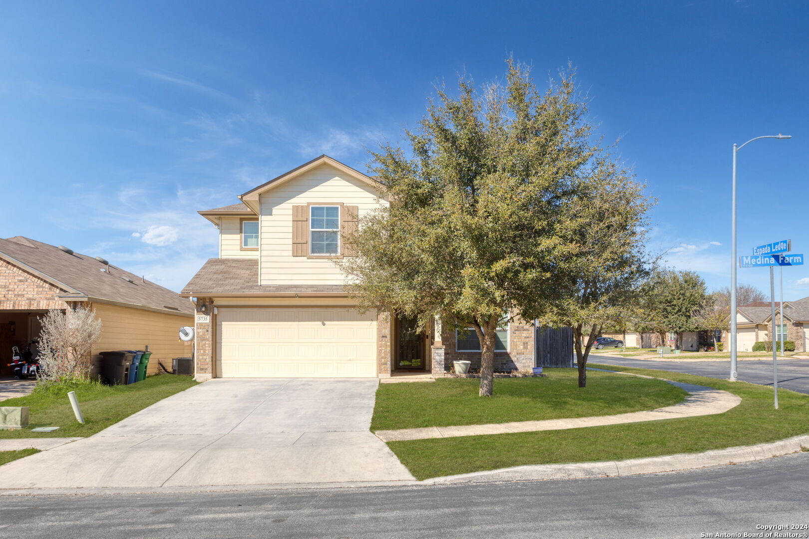 5735 Medina Farm San Antonio TX 78222