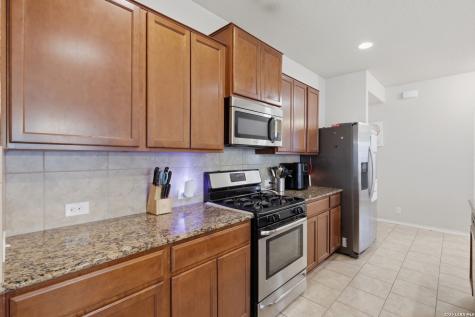 2611 Live Oak Pass San Antonio TX 78244