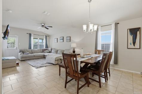 2611 Live Oak Pass San Antonio TX 78244