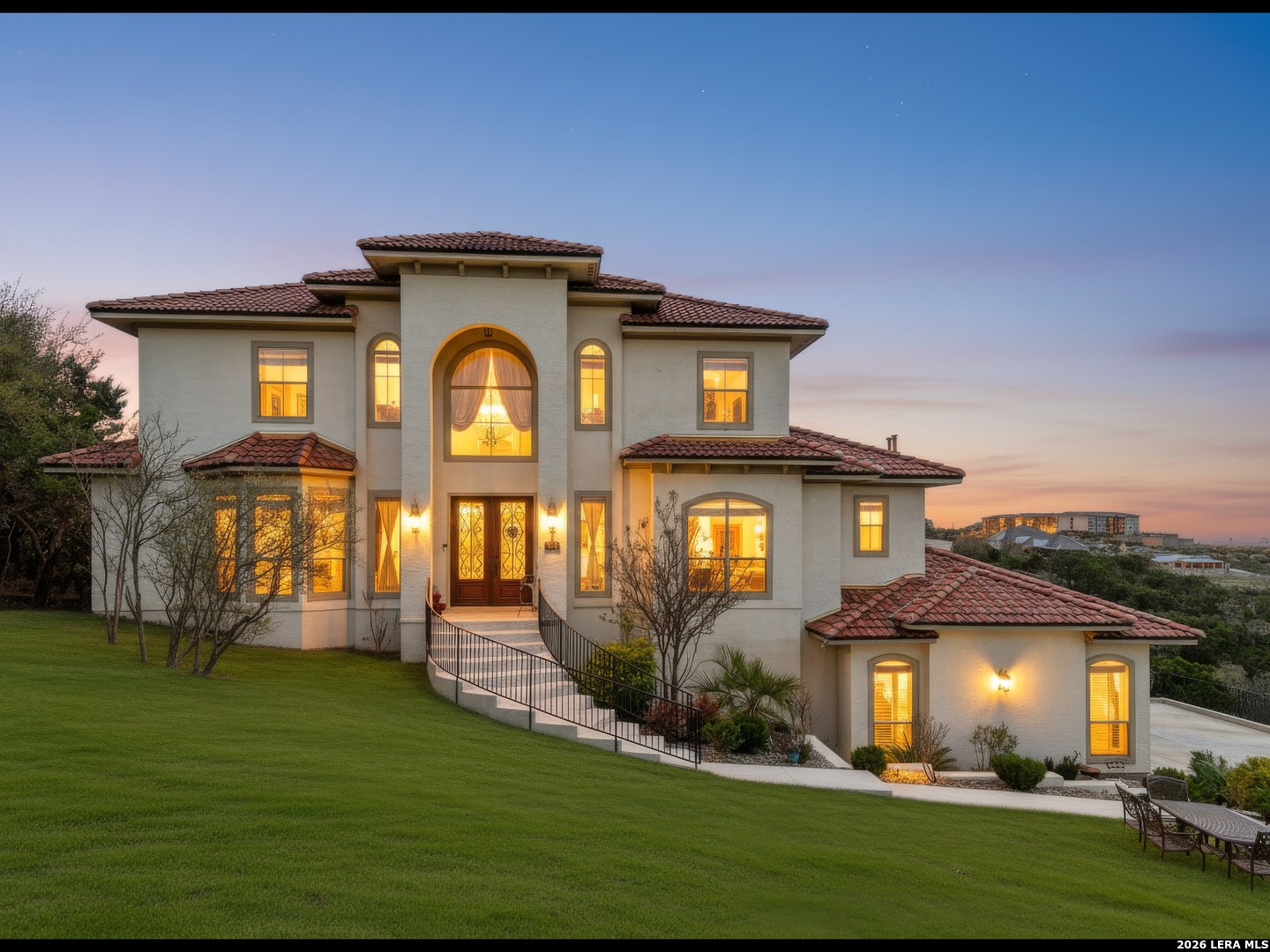 8811 Monarchy Row San Antonio TX 78255