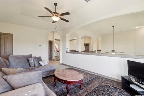 8811 Monarchy Row San Antonio TX 78255