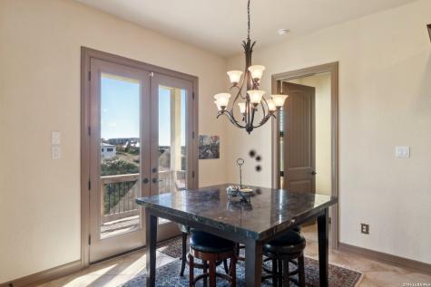 8811 Monarchy Row San Antonio TX 78255