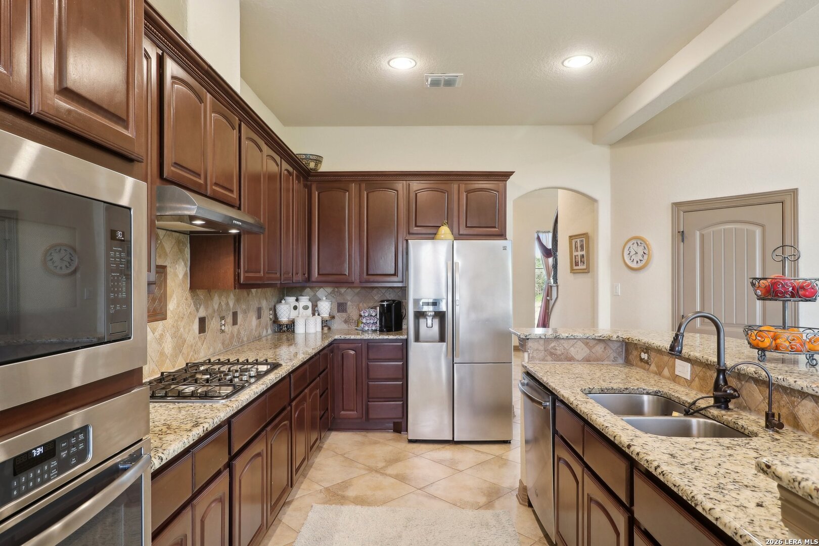 8811 Monarchy Row San Antonio TX 78255