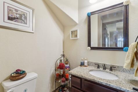 8811 Monarchy Row San Antonio TX 78255