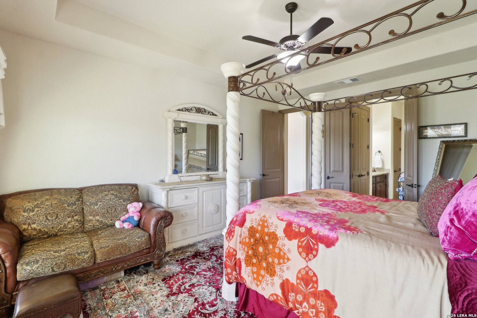 8811 Monarchy Row San Antonio TX 78255