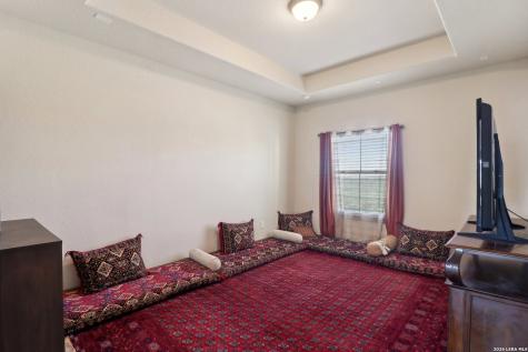 8811 Monarchy Row San Antonio TX 78255