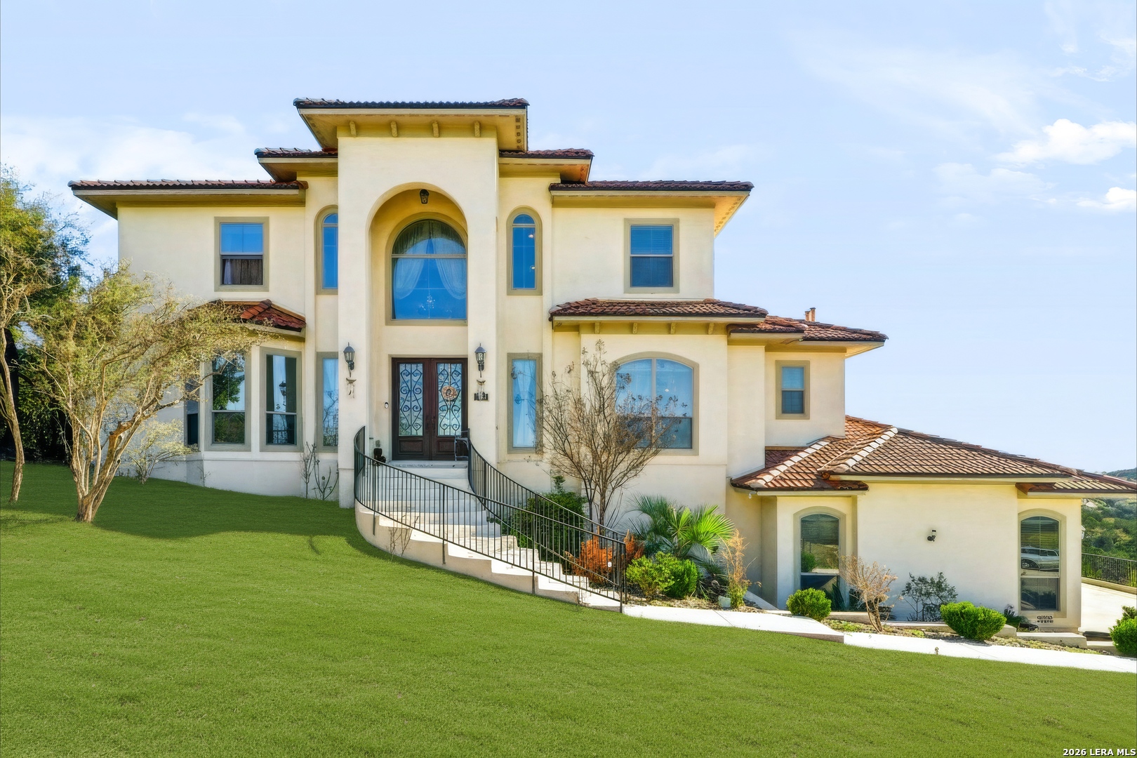 8811 Monarchy Row San Antonio TX 78255