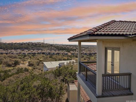 8811 Monarchy Row San Antonio TX 78255