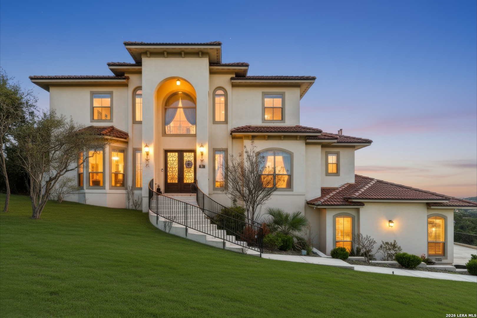 8811 Monarchy Row San Antonio TX 78255