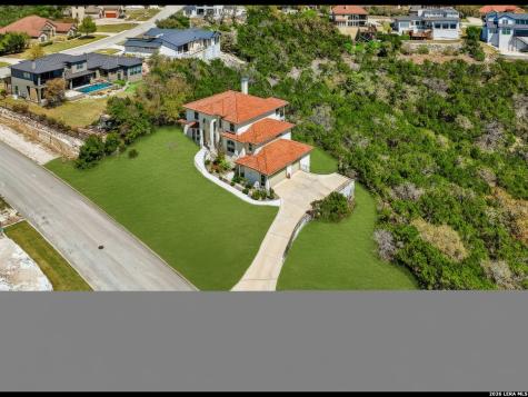 8811 Monarchy Row San Antonio TX 78255