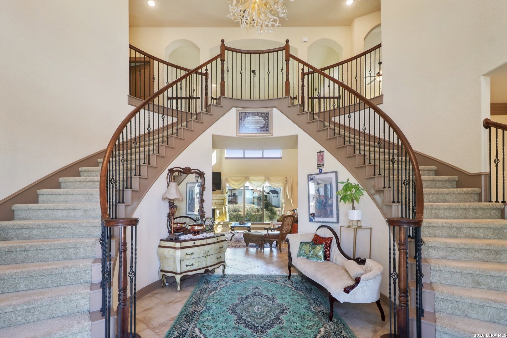 8811 Monarchy Row San Antonio TX 78255