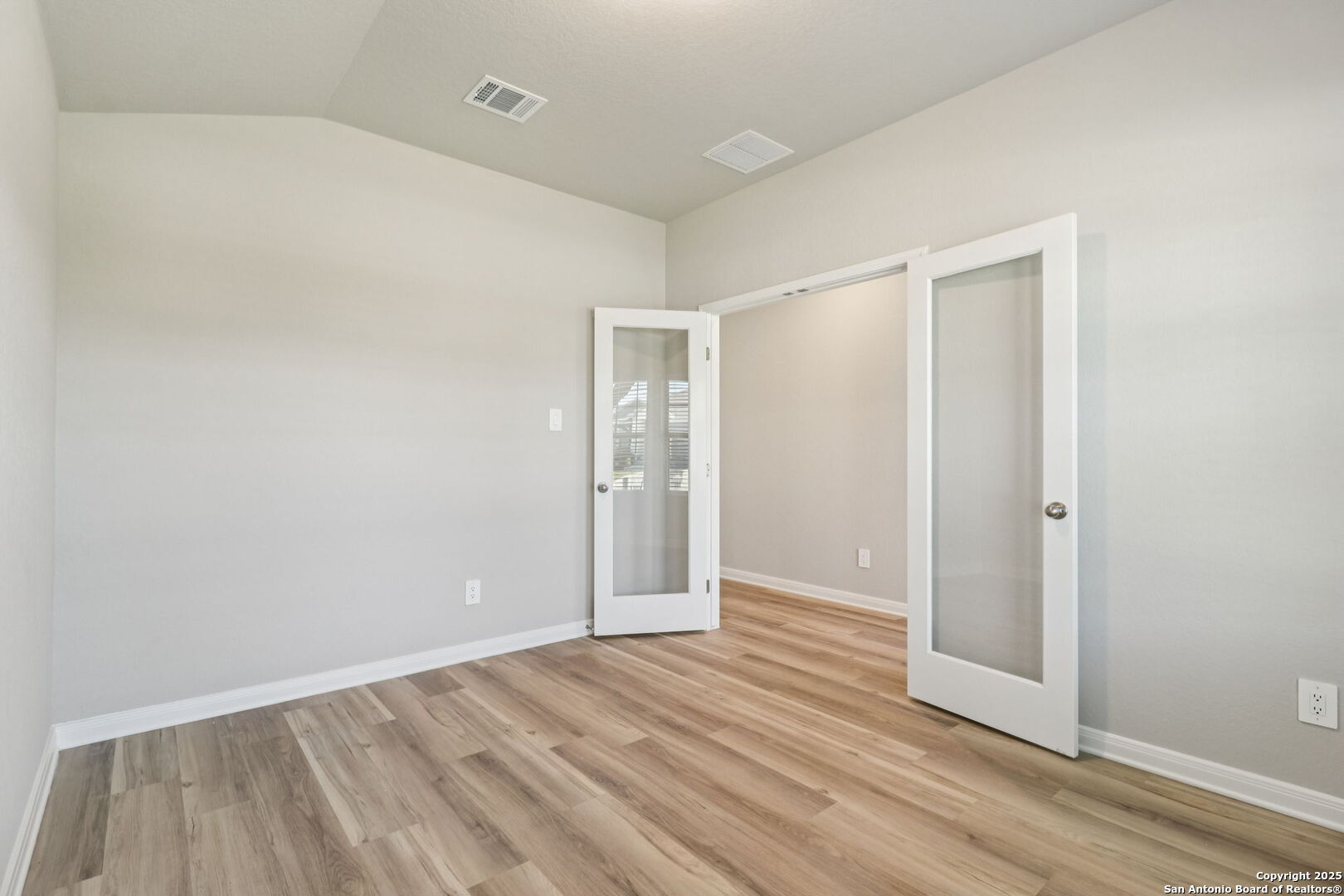 9619 Grand Via Boulevard Converse TX 78109