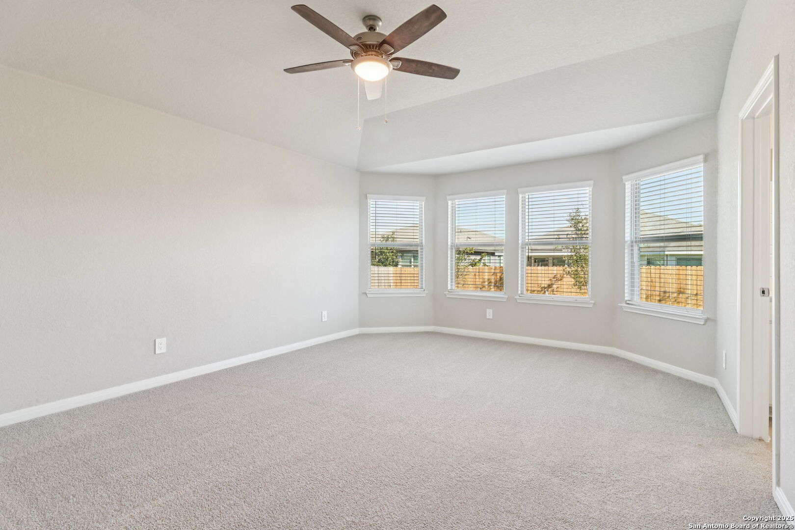 9619 Grand Via Boulevard Converse TX 78109