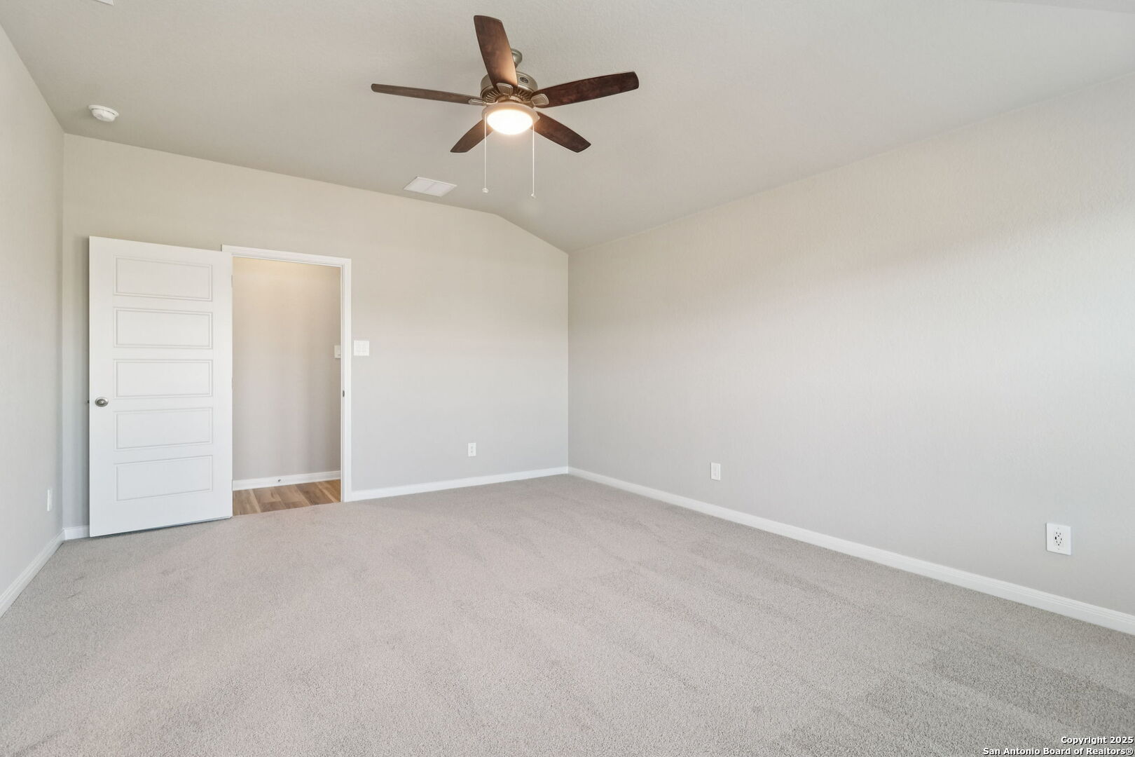 9619 Grand Via Boulevard Converse TX 78109