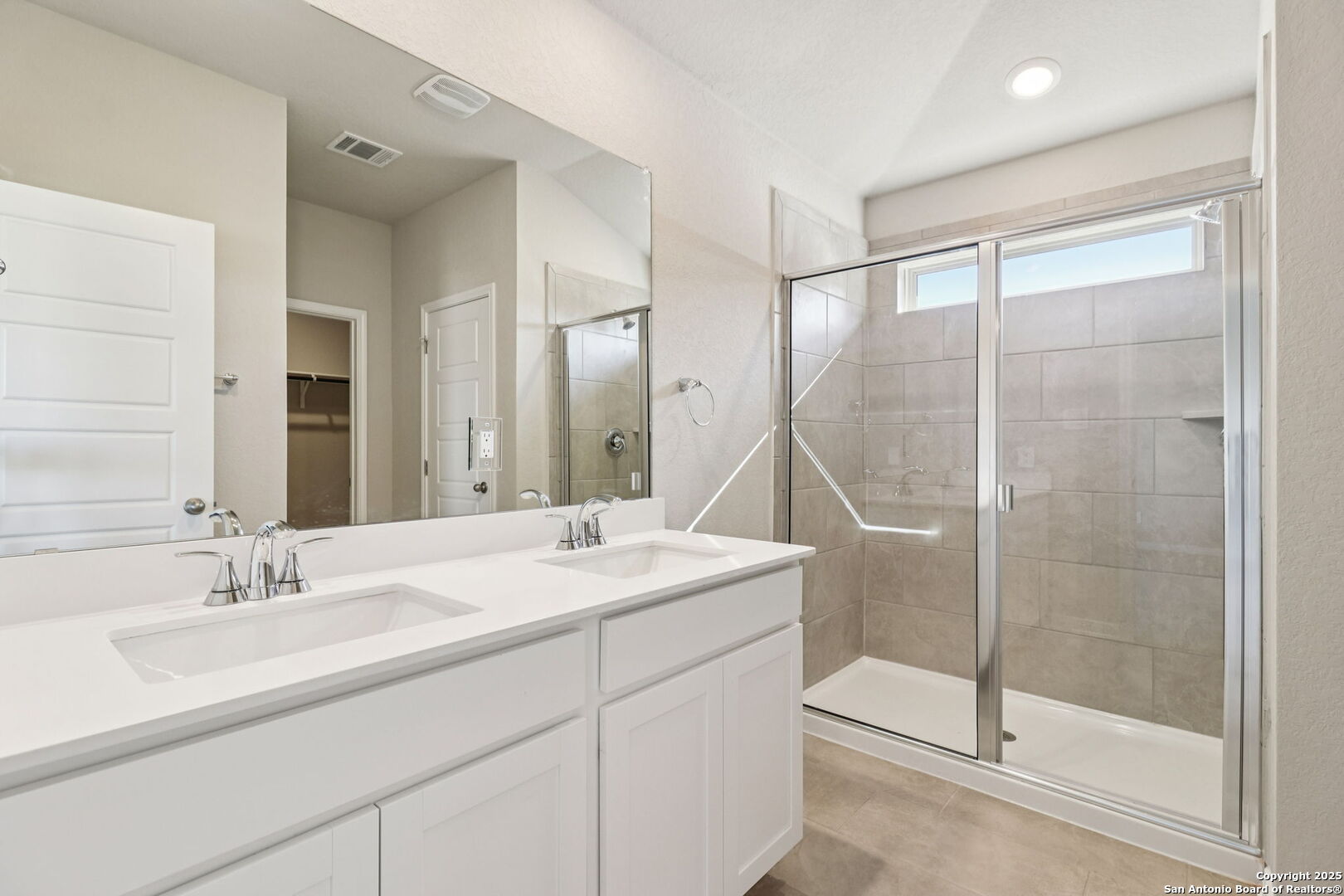 9619 Grand Via Boulevard Converse TX 78109