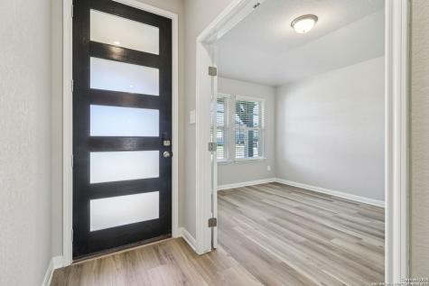 9619 Grand Via Boulevard Converse TX 78109