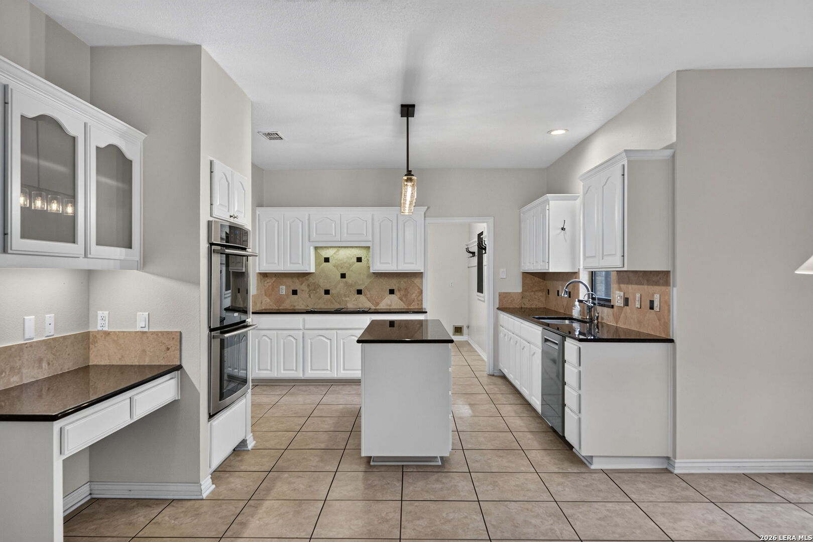 1610 Eagle Point San Antonio TX 78248
